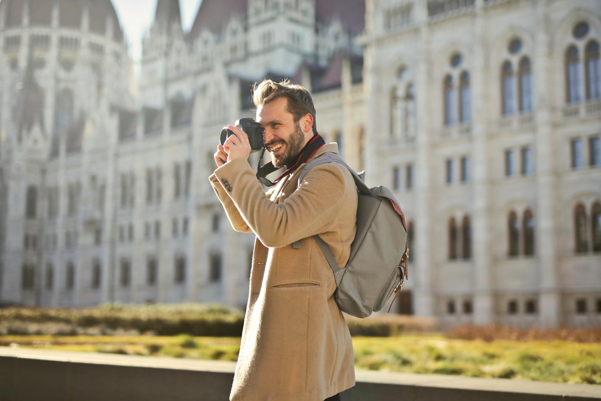 5 aplicaciones para reservar actividades inolvidables en vacaciones