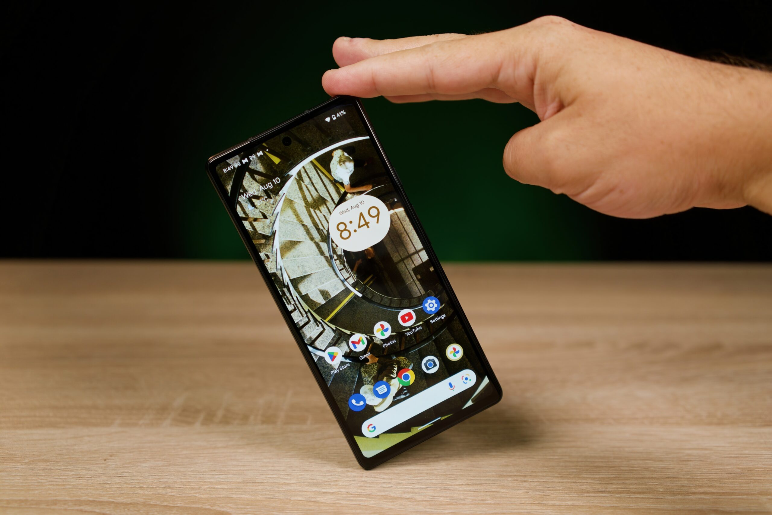Android 16 rompe la pantalla de bloqueo en los Pixel,
