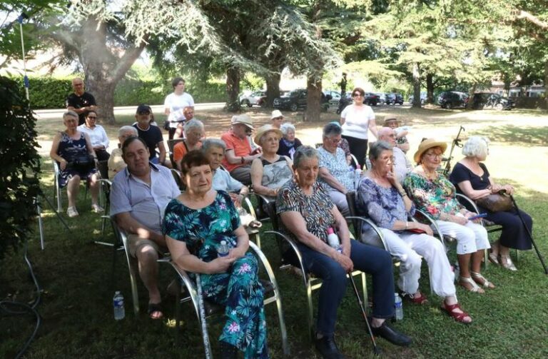 « Aquí, es el paraíso »: la residencia de autonomía