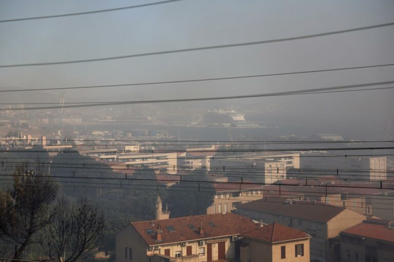 Con el incendio en Marsella, el regreso a la normalidad