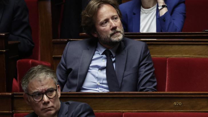 Con su moción de censura, el PS opta por el