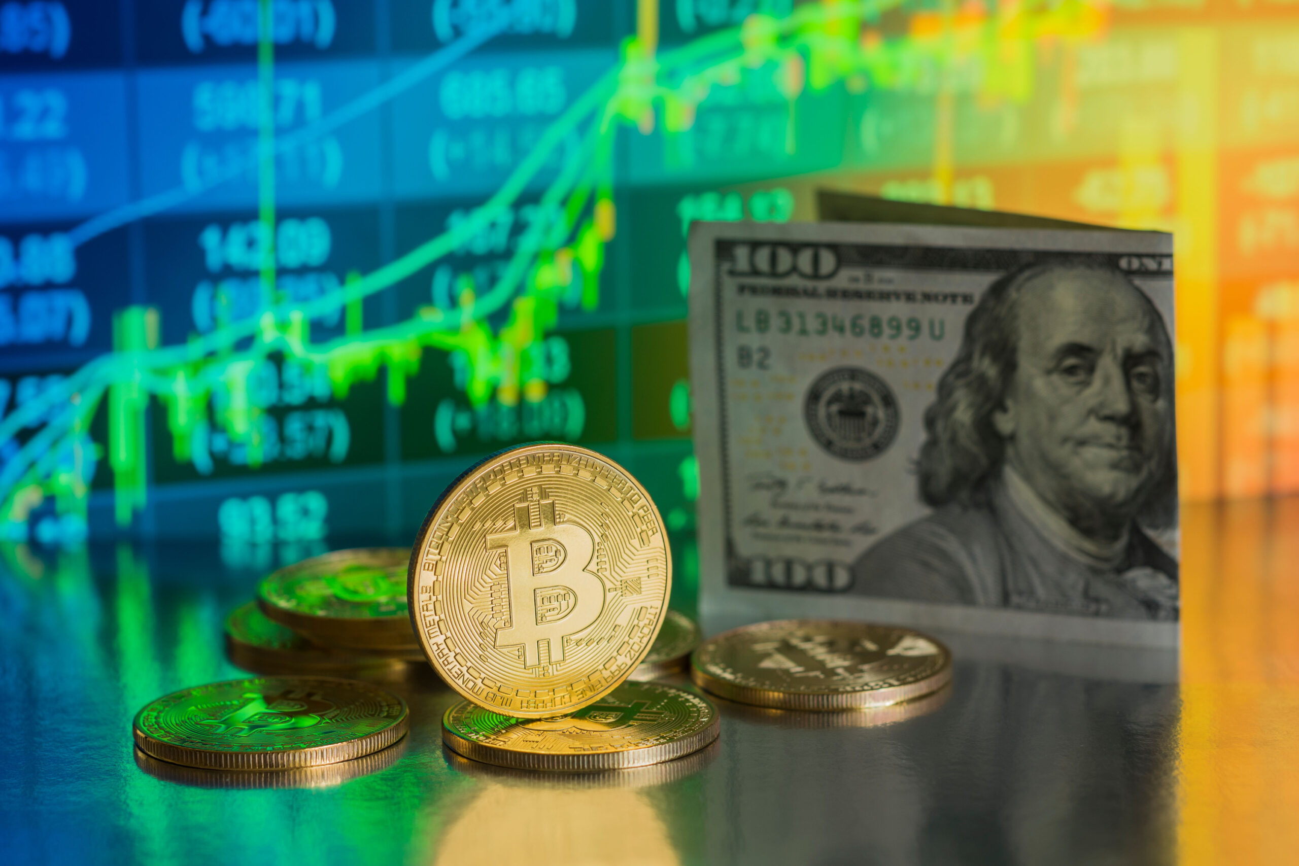 El Bitcoin roza los 112,000 dólares y establece un nuevo