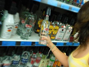 El acceso al alcohol sigue siendo muy fácil para los