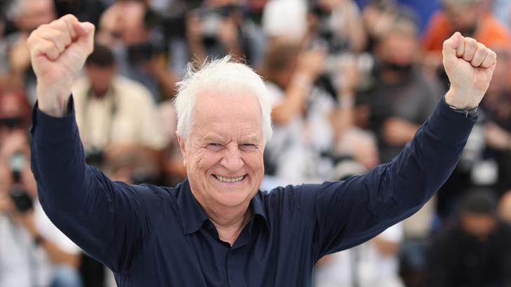 El famoso comediante André Dussollier debutará en la radio, en