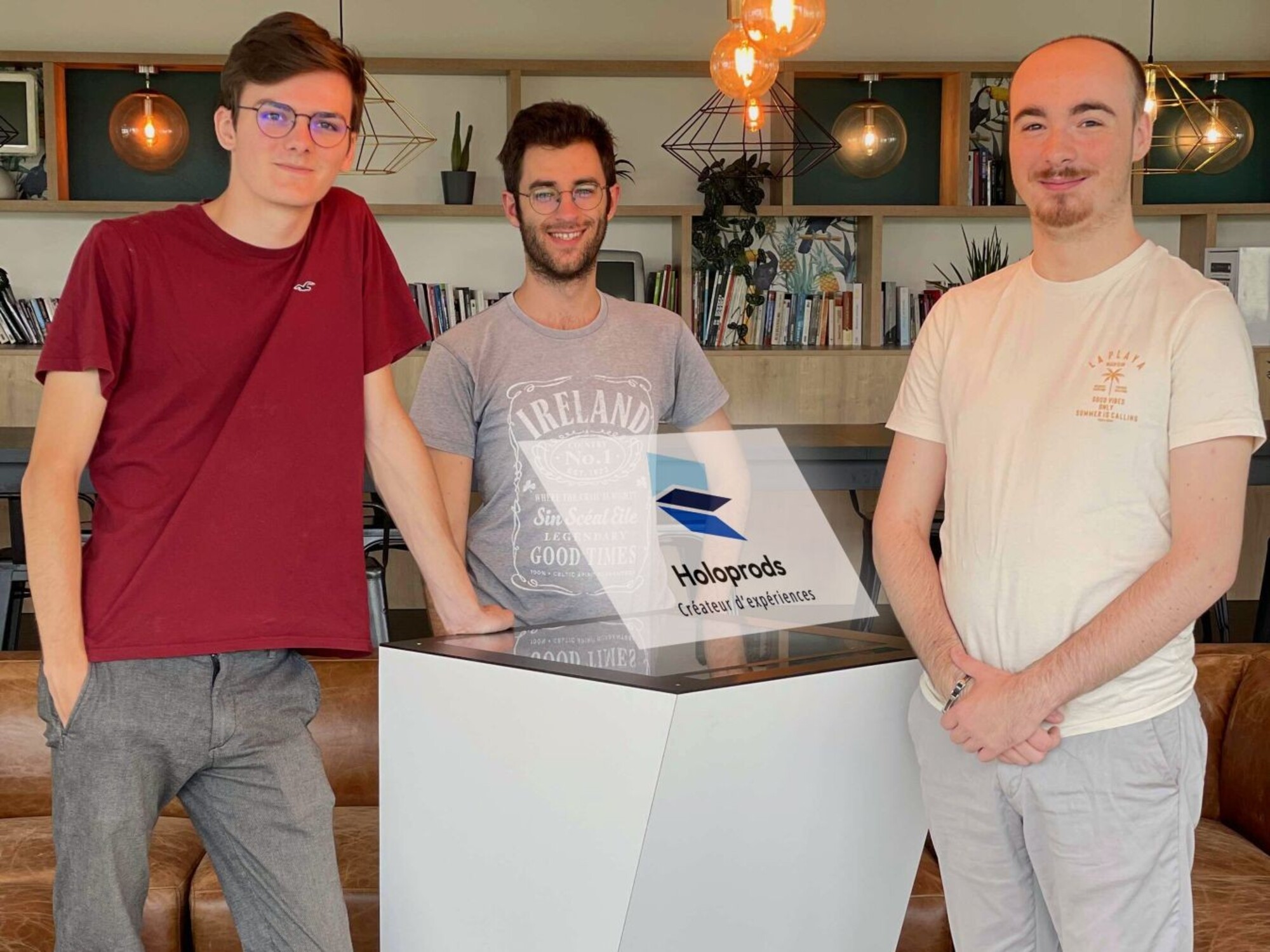 El francés Holoprods hace levitar hologramas que puedes tocar con