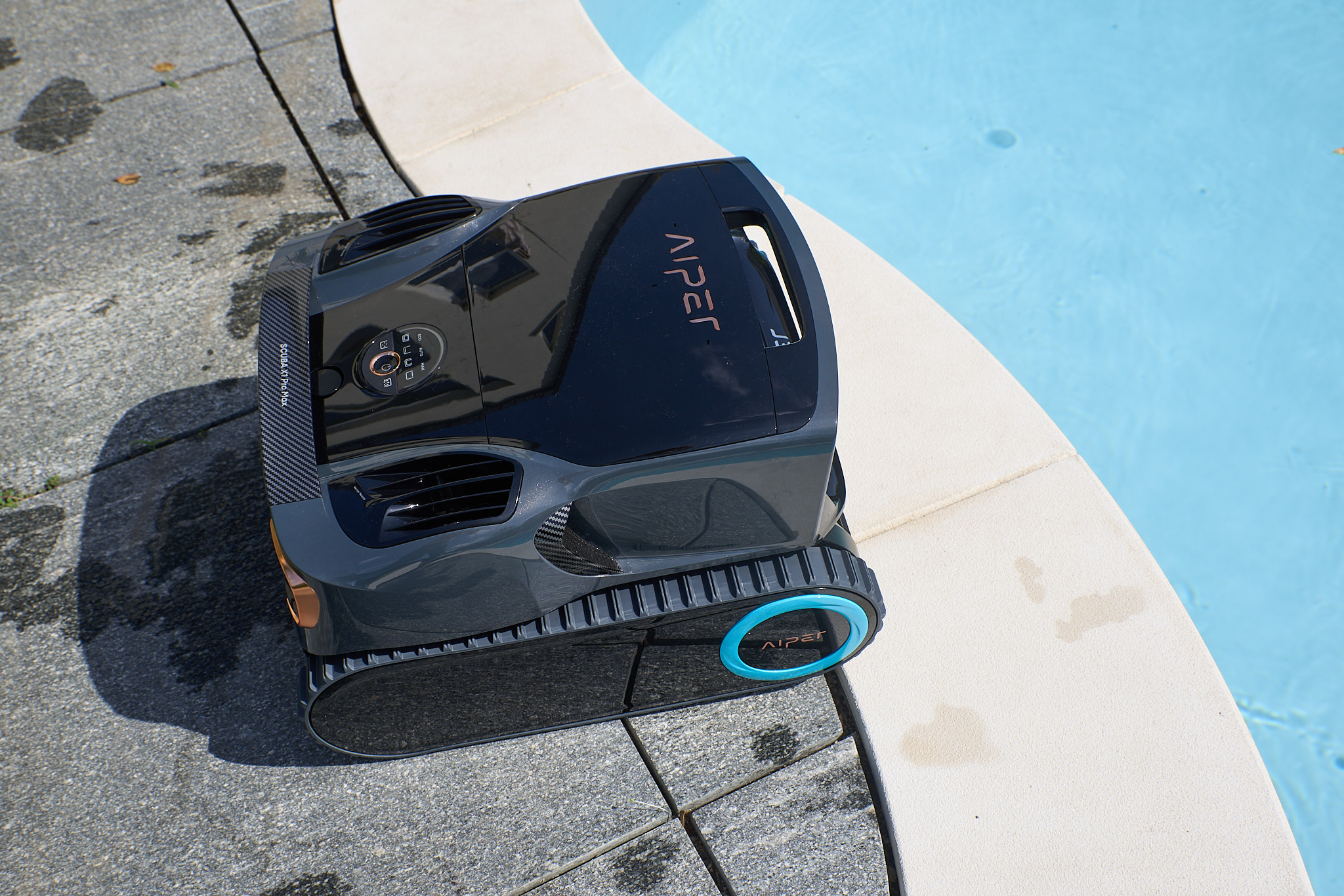 El monstruo de Aiper para limpiar su piscina de toda