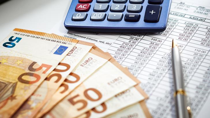 Estos ahorros anunciados por François Bayrou que le conciernen