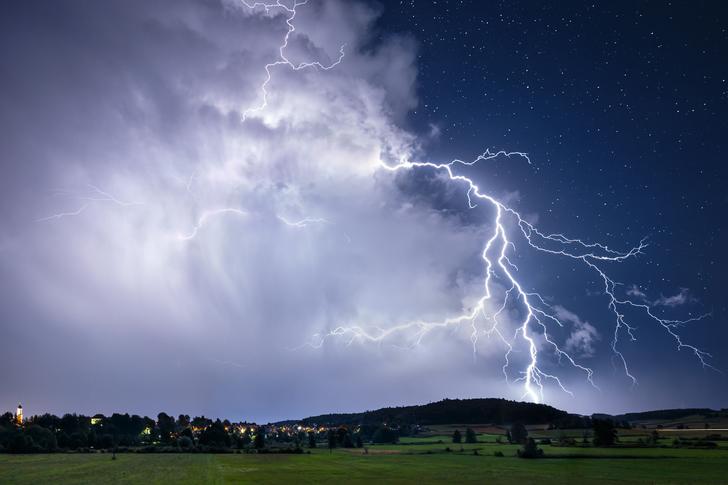 Frente a las tormentas, alerta naranja en seis departamentos.