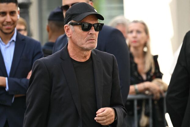 Funeral de Thierry Ardisson: Laurent Baffie, Brigitte Macron, Léa Salamé...