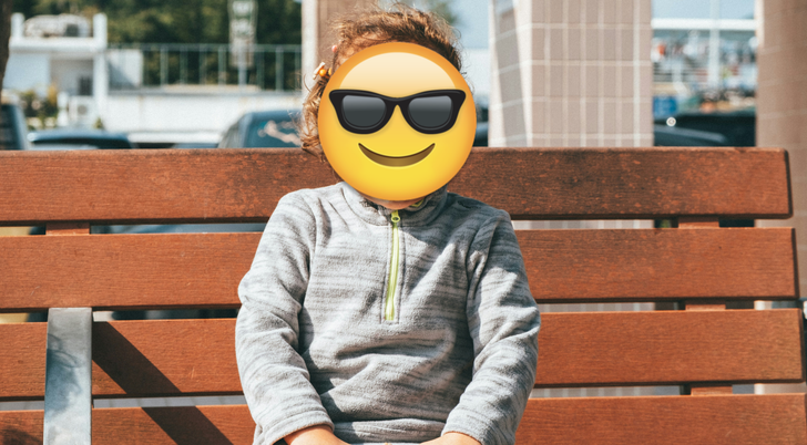 Incluso con un emoji en la cabeza, publicar fotos de