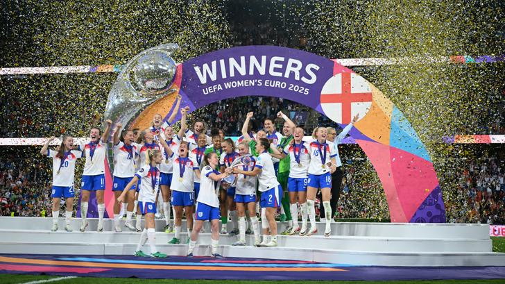 Inglaterra vuelve a ser campeona tras una tanda de penaltis