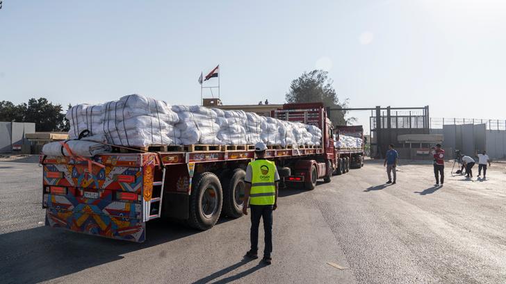 Israel anuncia una "pausa táctica", el envío de ayuda humanitaria