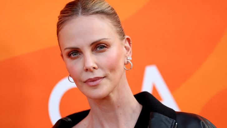 La protesta de Charlize Theron sobre el papel de las