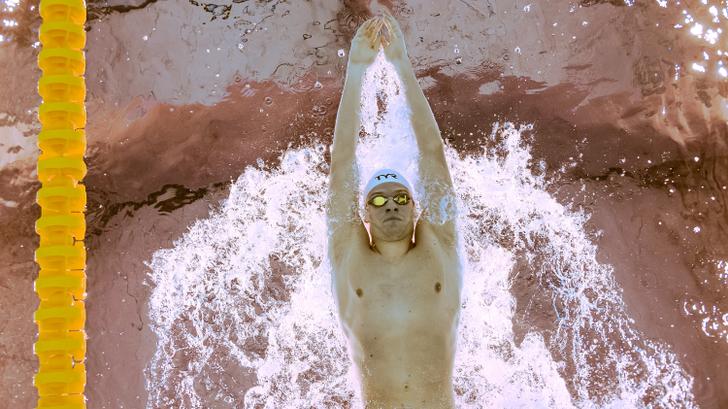 Léon Marchand se corona campeón del mundo en 200 m