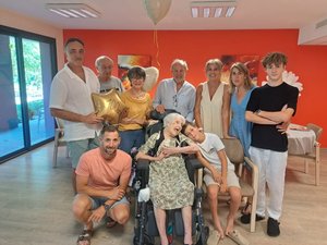 Lézat-sur-Lèze. Francisca Caumont celebra sus 100 años con los suyos.