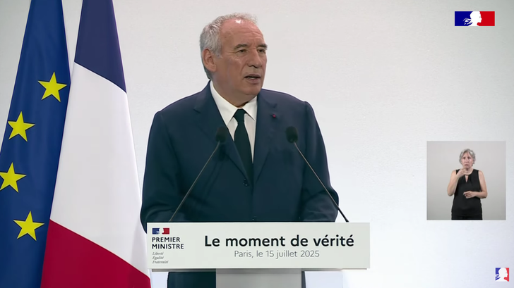 Los dos festivos que François Bayrou quiere eliminar para ahorrar