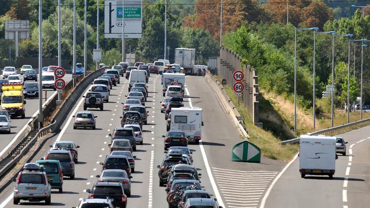 Más de un francés de cada cinco tira sus desechos