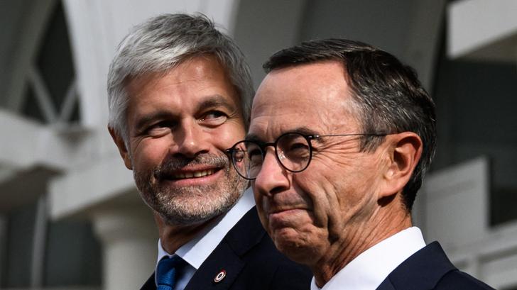 Miembros del "núcleo común", Los Republicanos se oponen.
