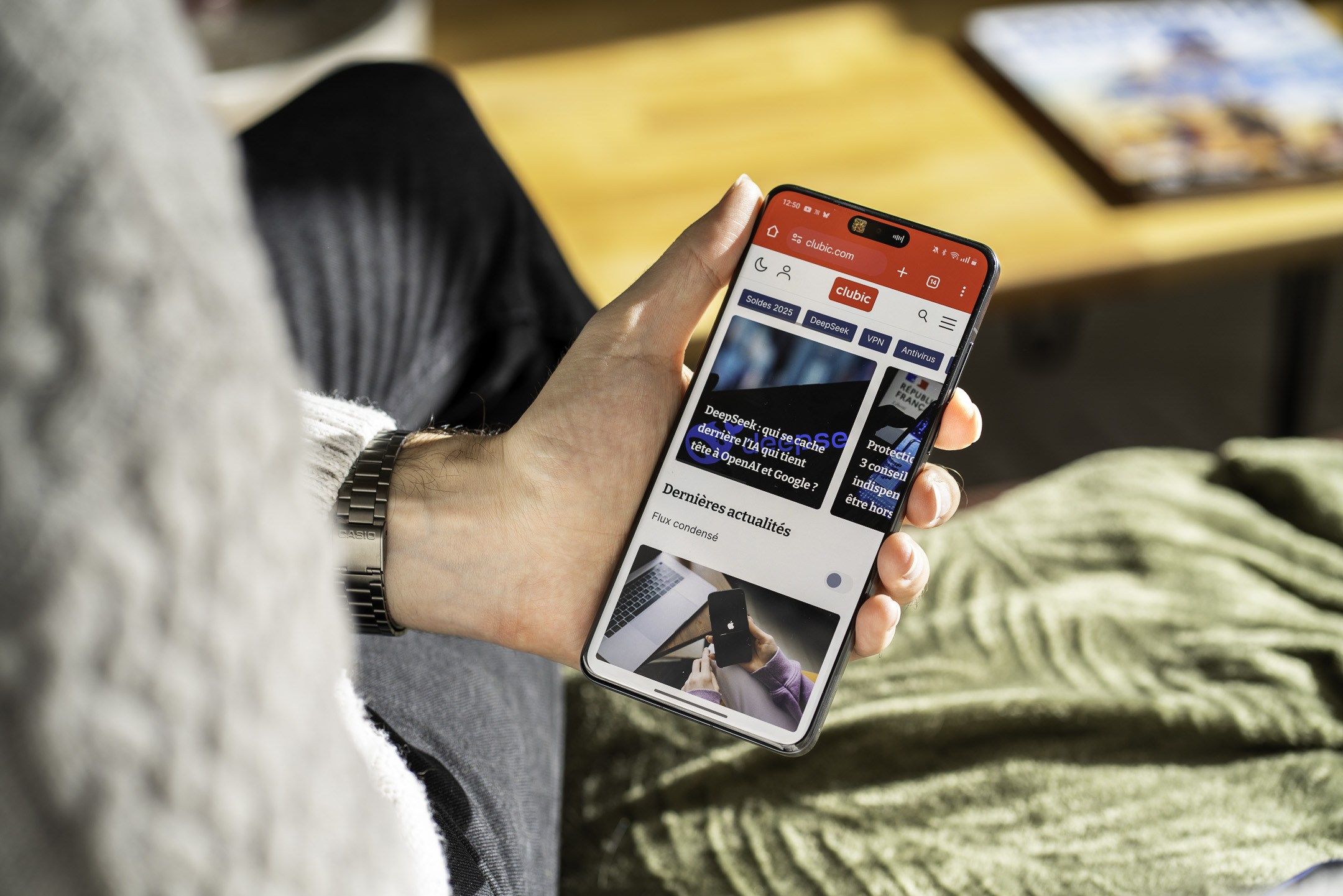 Podrás cargar simultáneamente tu reloj y tu smartphone con un