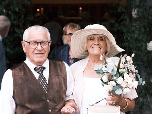 Sesenta años de amor celebrados en Clarens con las bodas