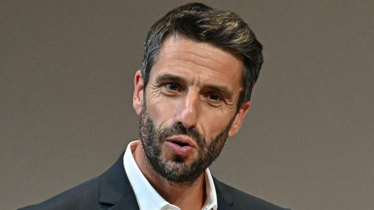 Tony Estanguet lanza un grito de protesta contra la reducción