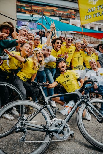 Tour de Francia 2025 en Toulouse: Chez Tonton hace pedalear