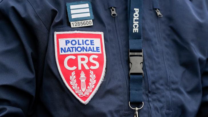 Un hombre detenido tras herir a un policía en la