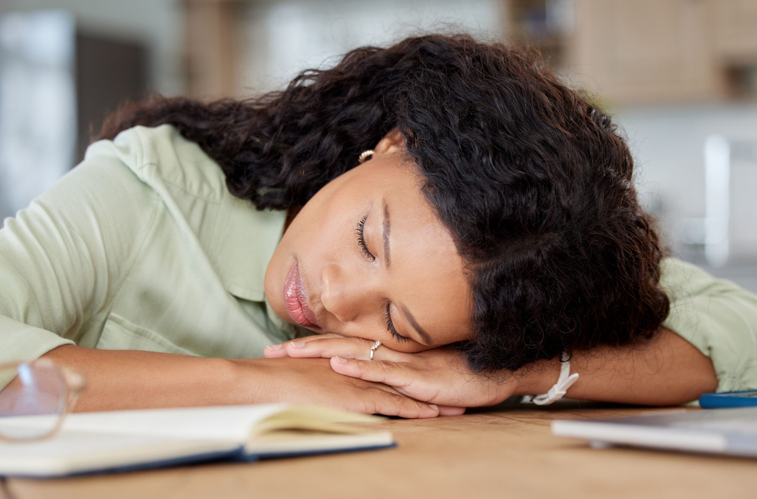 ¿20 minutos de siesta para un 35% más de productividad?