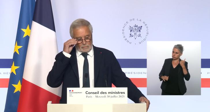 ¿Por qué este lapsus de François Rebsamen sobre el «país