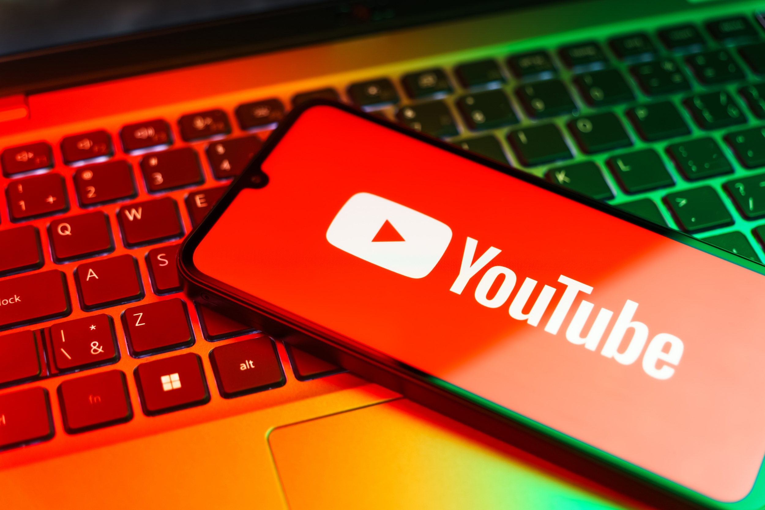 ¿YouTube prohibido pronto para menores de 16 años en este