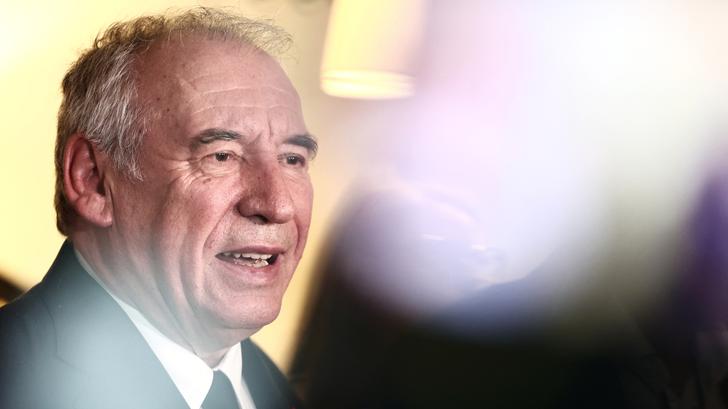 ¿Eliminar dos días festivos, como propuso François Bayrou? Los franceses