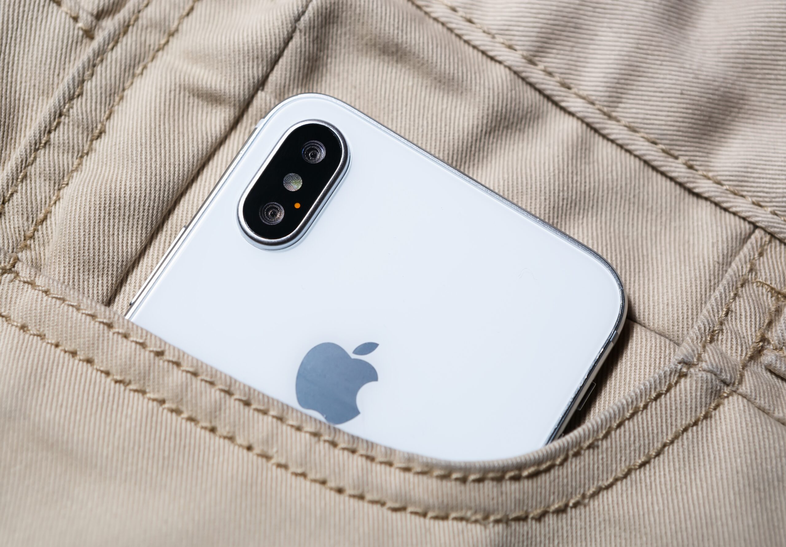 ¿Cuántas eSIM se pueden tener en un iPhone?