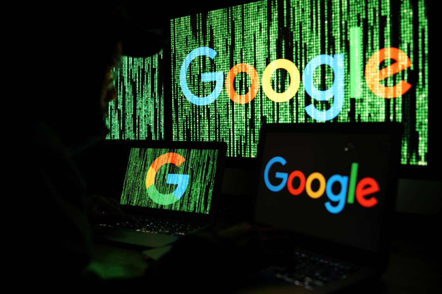 Google advierte sobre los hackers de ShinyHunters... ¡que lo piratean