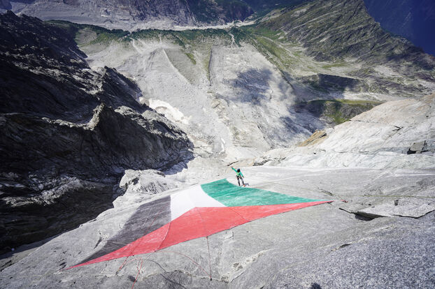 DR/Colectivo de alpinistas anónimos
