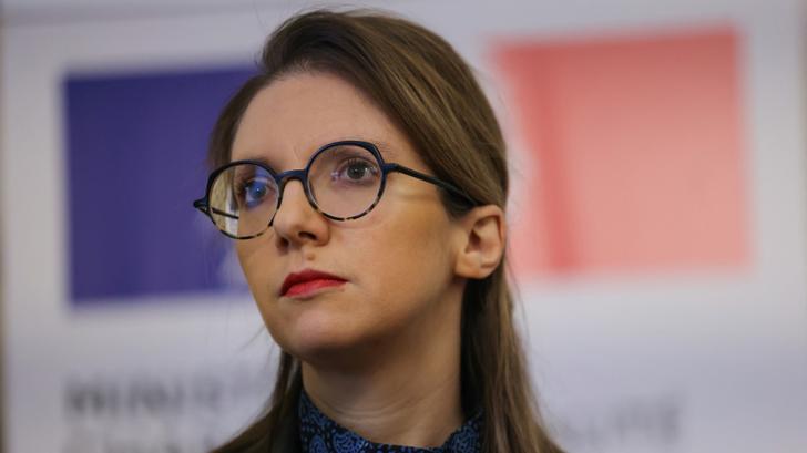 ¿Por qué Aurore Bergé no quiere a LR en la