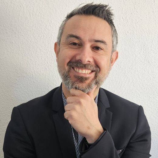ENTREVISTA. ¿ChatGPT perjudica tu salud mental? Un psicólogo especializado en
