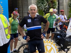 2,000 kilómetros en bicicleta por los niños hospitalizados
