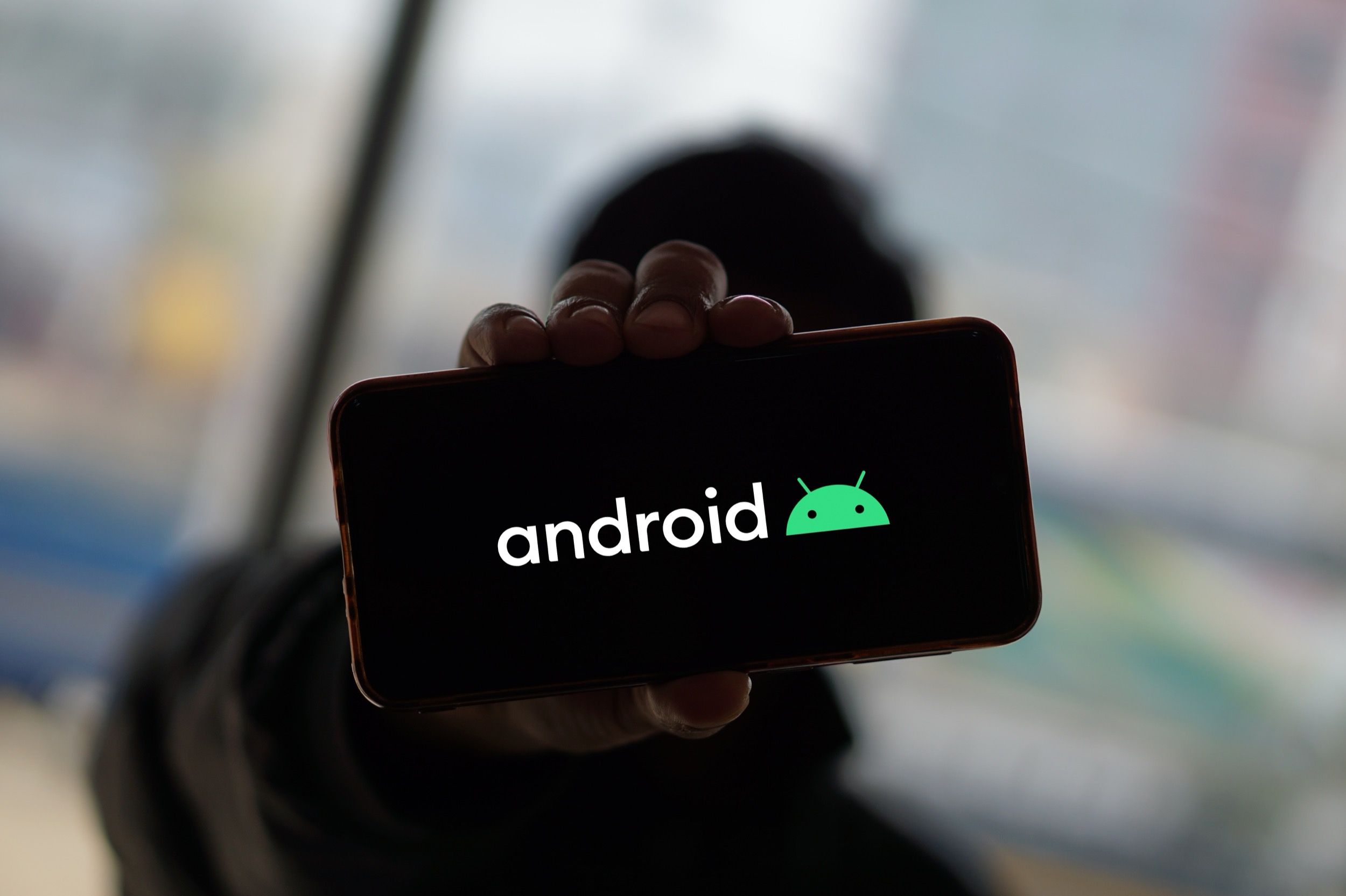 Cómo Google estrecha su dominio sobre Android.