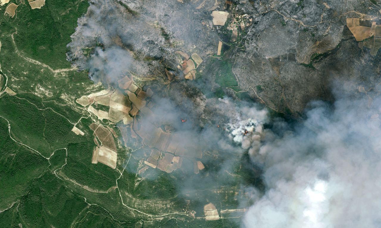 Cómo las imágenes satelitales refuerzan la lucha aérea contra el