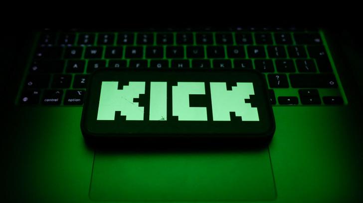 Después de la muerte de Jean Pormanove, Kick ataca al