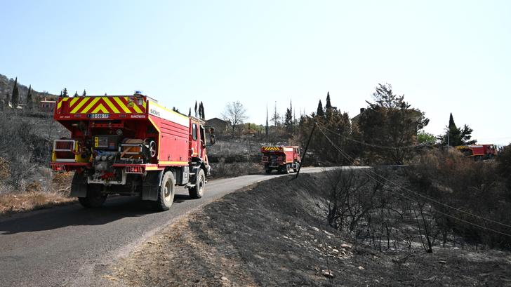 El incendio en Aude está finalmente "controlado", pero el viento