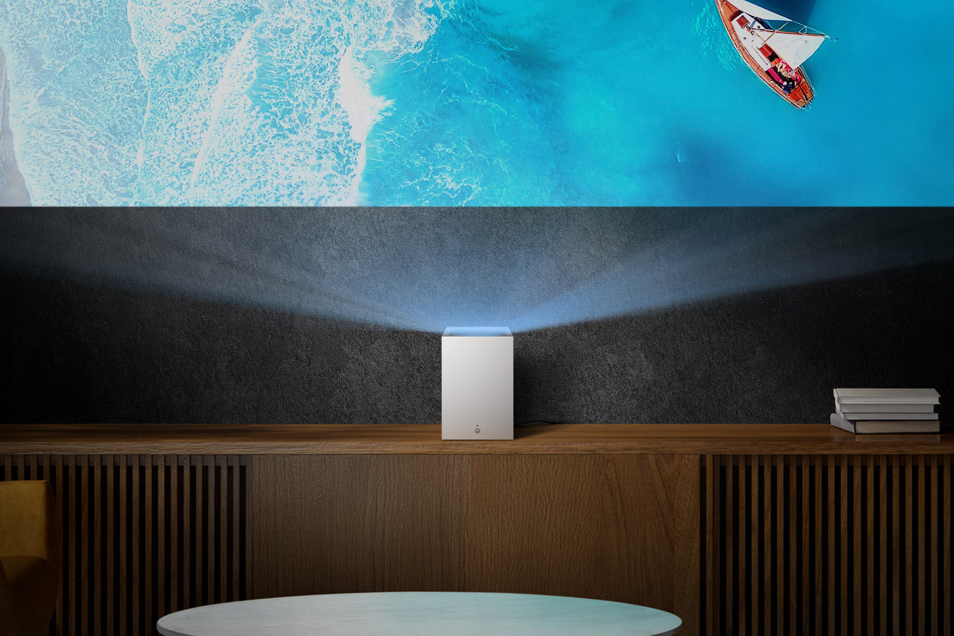 El proyector de ultra corta distancia, triple láser y 4K,