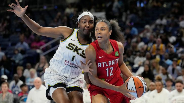 Estas jugadoras de baloncesto estadounidenses exasperadas tras el lanzamiento de