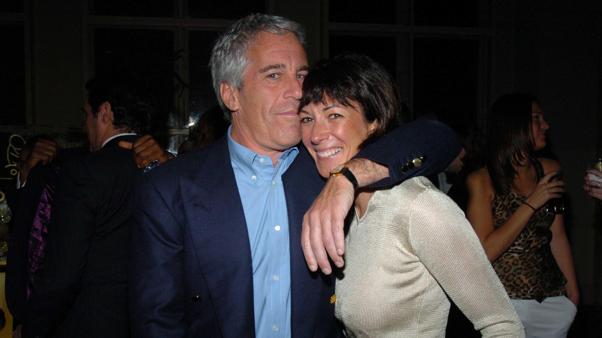 Ghislaine Maxwell elogió (mucho) a Trump en su entrevista con