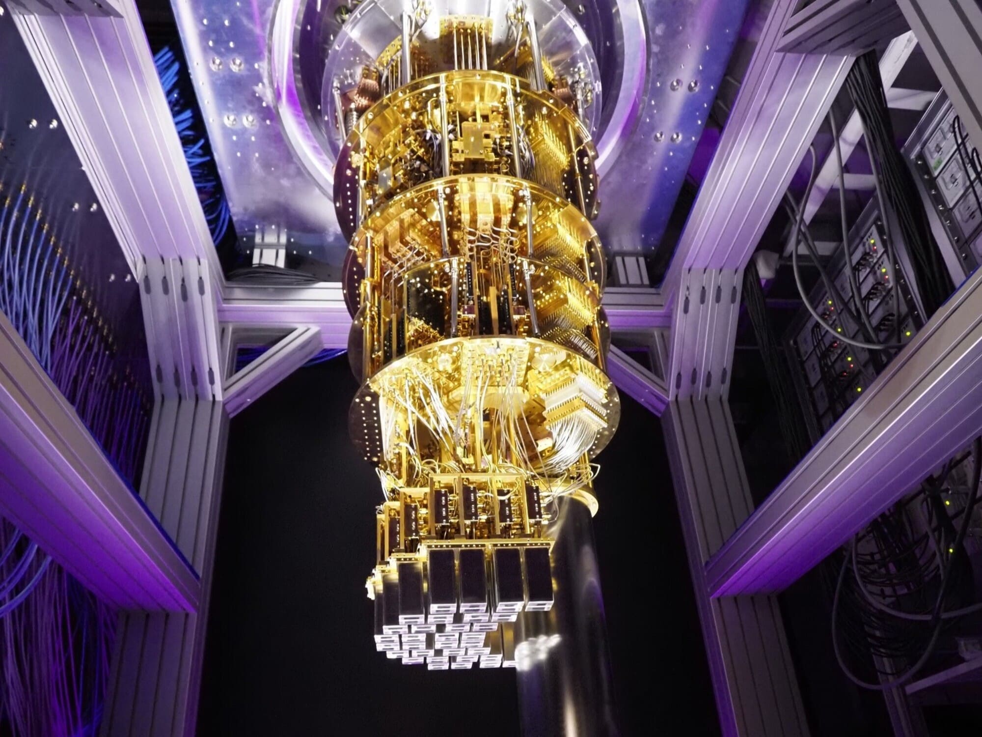 La locura de Fujitsu que apunta a los 10,000 qubits