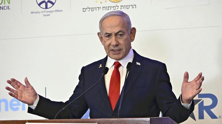 Netanyahu pide ayuda a la Cruz Roja, Hamas plantea sus