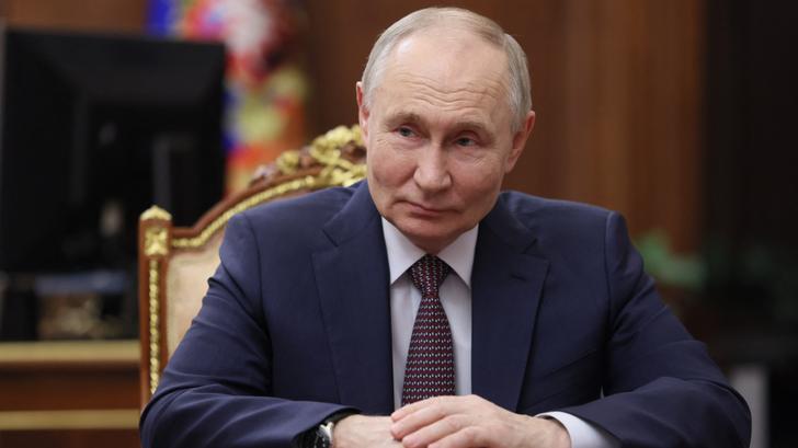 Putin no podría hacerle más feliz a Trump que con