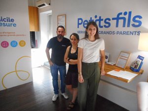 TESTIMONIO. "Aumentamos la atención": cómo trabajan los asistentes a domicilio
