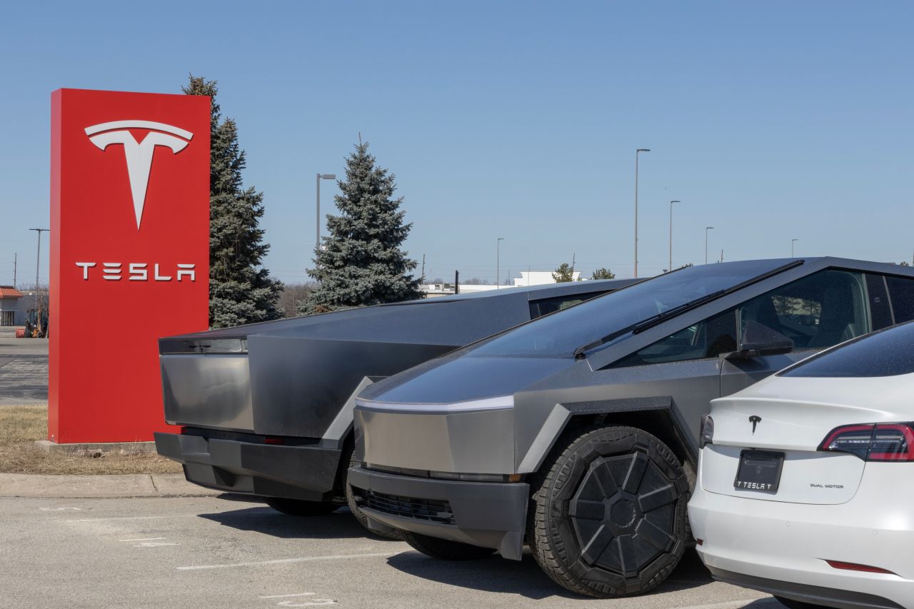 Tesla cae en Europa, BYD se dispara... ¿Qué está pasando?