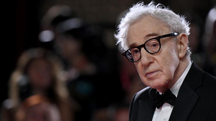 Ucrania está furiosa con Woody Allen por su aparición en
